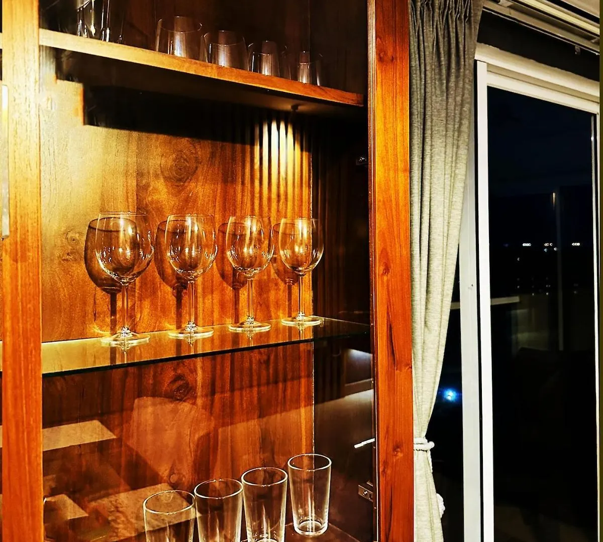 Ocean Retreat Negombo Sea View Apartment