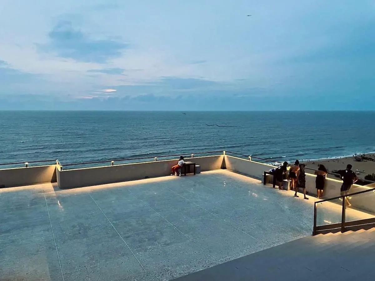Ocean Retreat Negombo Sea View Apartment Sri Lanka